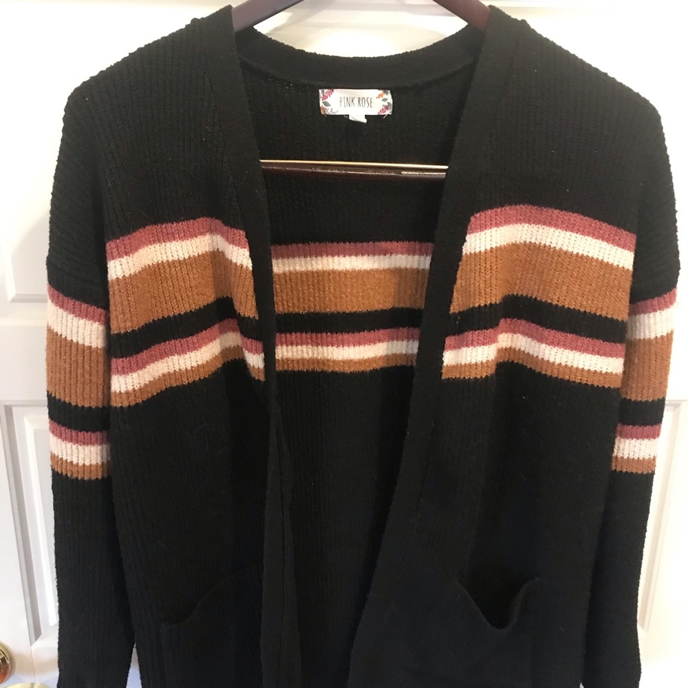 Sweater. Pink Rose